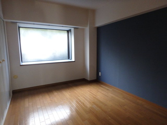 HACHIBUSE御影の洋室