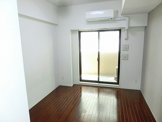 レジュールアッシュ神戸元町の居間・リビング