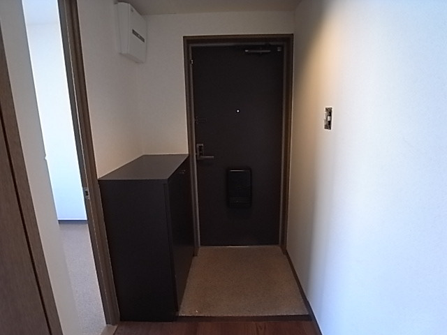 プラザインペリアルの玄関