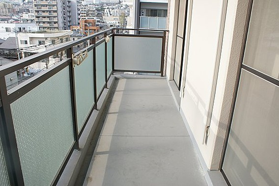 プラザインペリアルのバルコニー