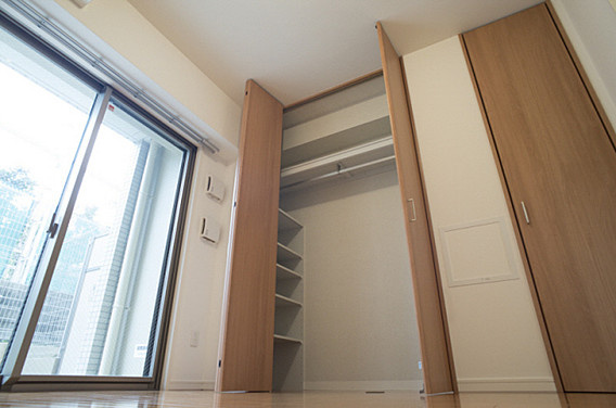 メゾンドバレーの収納