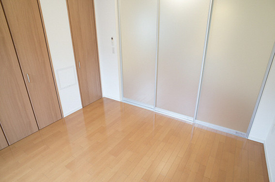 メゾンドバレーの居間・リビング