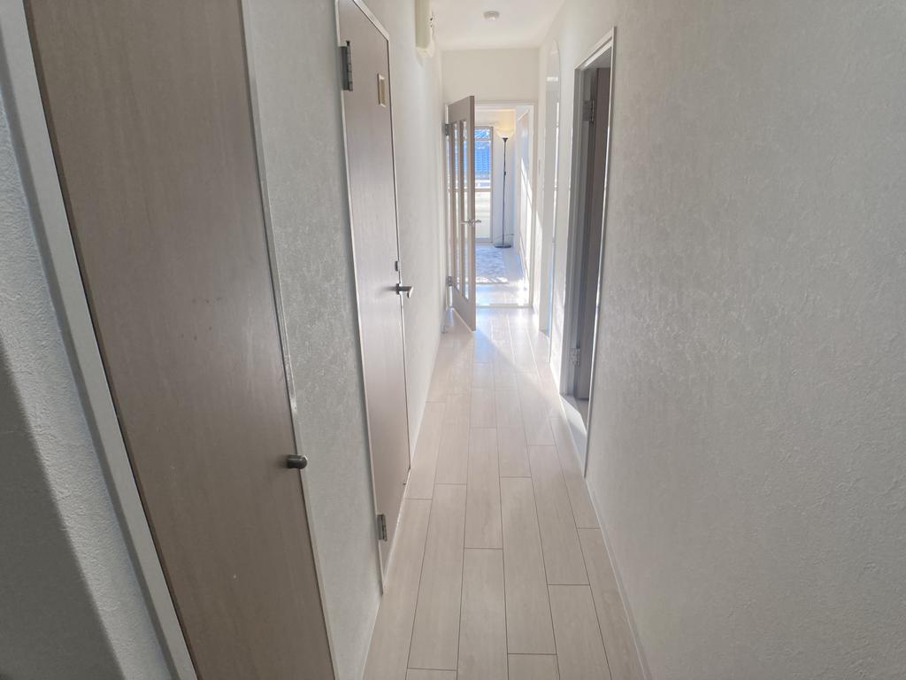 ソレイユ六甲の玄関