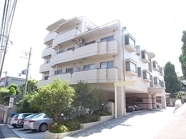 ソレイユ六甲の外観