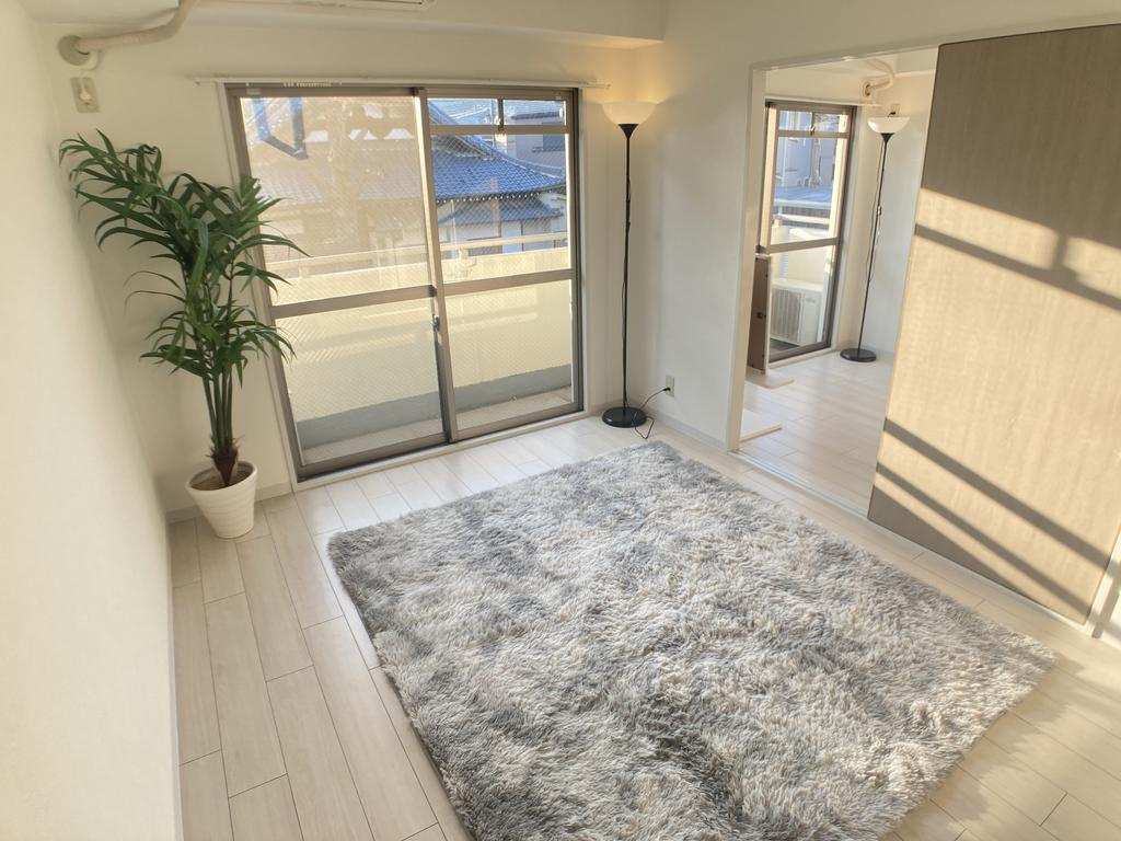 ソレイユ六甲の居間・リビング