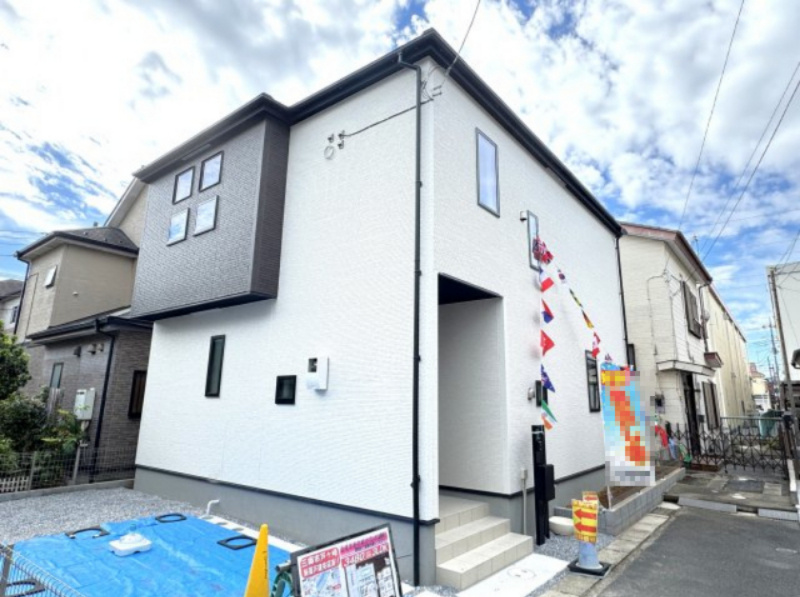 三郷市戸ケ崎１丁目新築戸建【戸ヶ崎小学校：7分】の外観|完成済み内覧可能です！！