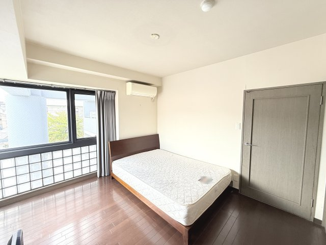 朝日プラザウエスティ神戸の洋室