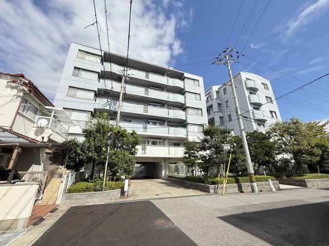 朝日プラザウエスティ神戸の外観