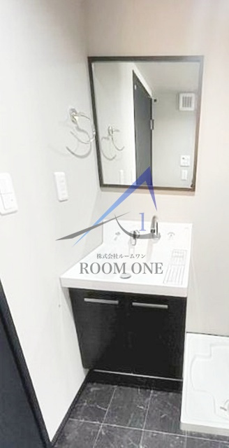 ReDEAL町屋レジデンスの洗面所|洗面台です。