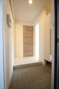 サニーフラット西市　Ａの玄関|玄関