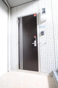 サニーフラット西市　Ａの玄関|玄関