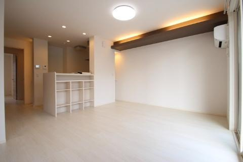 サニーフラット西市　Ａの居間・リビング|リビング