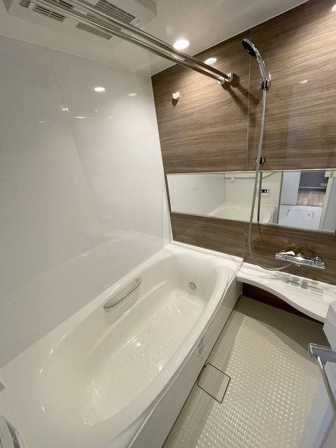 La Maison 友の浴室|★広々一坪バス★