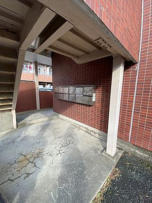 【エントランス】 | クラウンハイツ