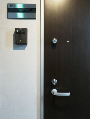 【玄関】 | プリュネ本所