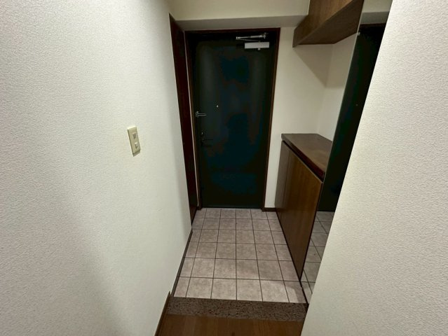 グランドメゾン芦屋岩園の玄関