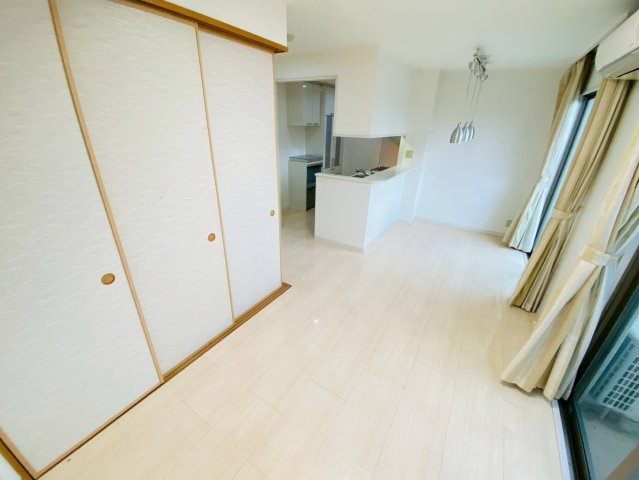 【居間・リビング】