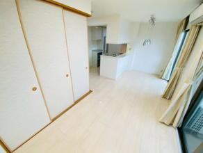 【居間・リビング】