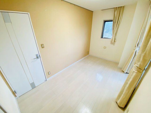 【洋室】 | 洋室①☆