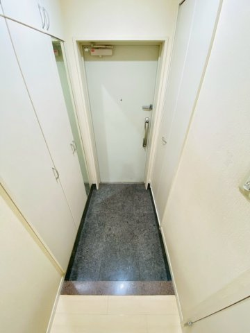 【玄関】