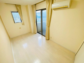 【寝室】 | 洋室①☆