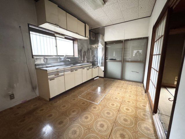 綺麗な空き家で新生活♪足利市福富町のキッチン|きれいなキッチンです