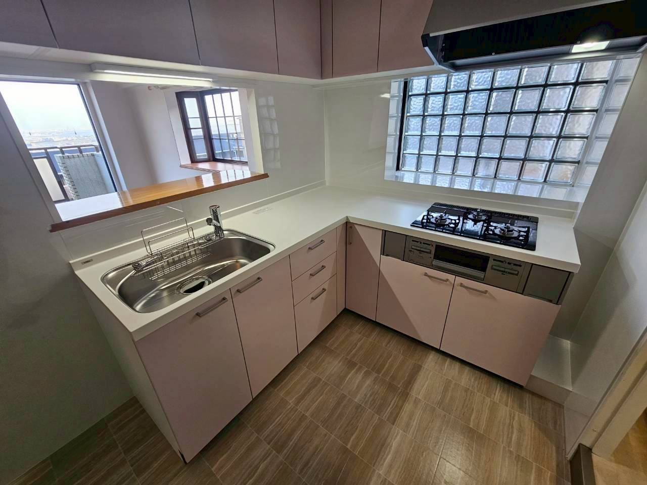 フォーシーズンズ芦屋のキッチン