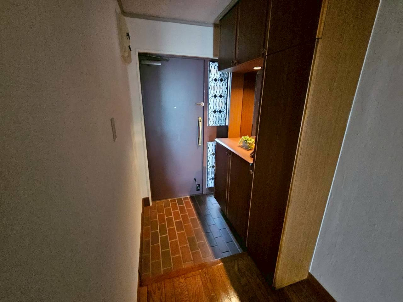 フォーシーズンズ芦屋の玄関