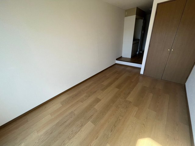 サンボックス御影の洋室