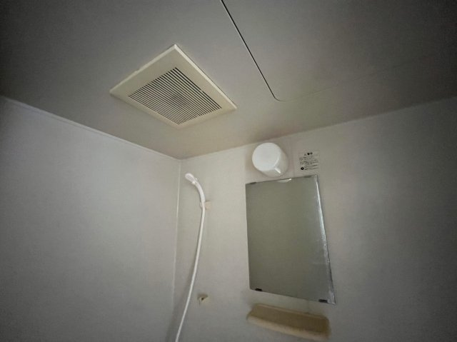 サンボックス御影の浴室