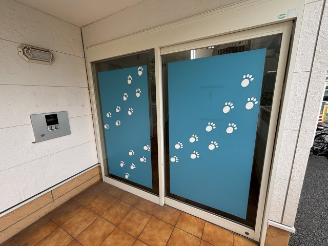 プティメゾン入船のエントランス