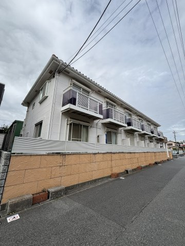 プティメゾン入船の外観