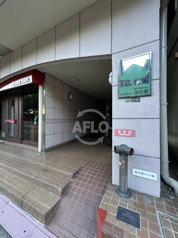 オリエント靭公園のエントランス|オリエント靭公園　エントランス