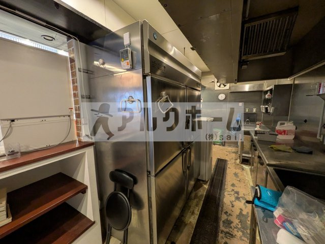 柏原市国分西１丁目の店舗一部の内装