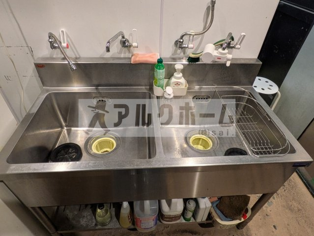 柏原市国分西１丁目の店舗一部の内装