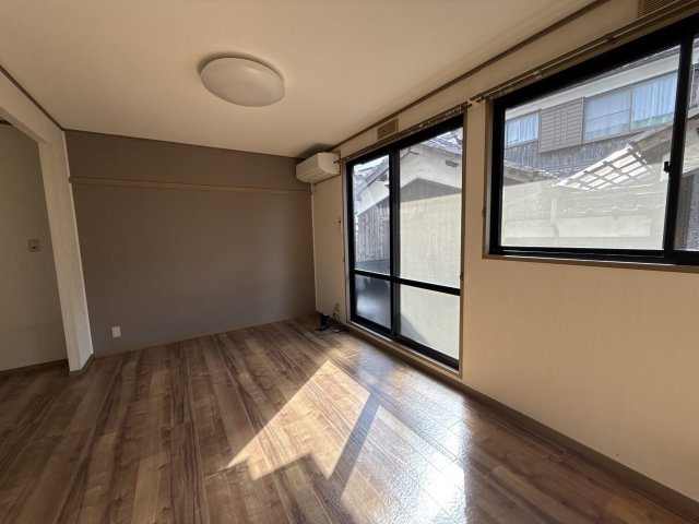 姫路市飾磨区山崎のハイツの子供部屋