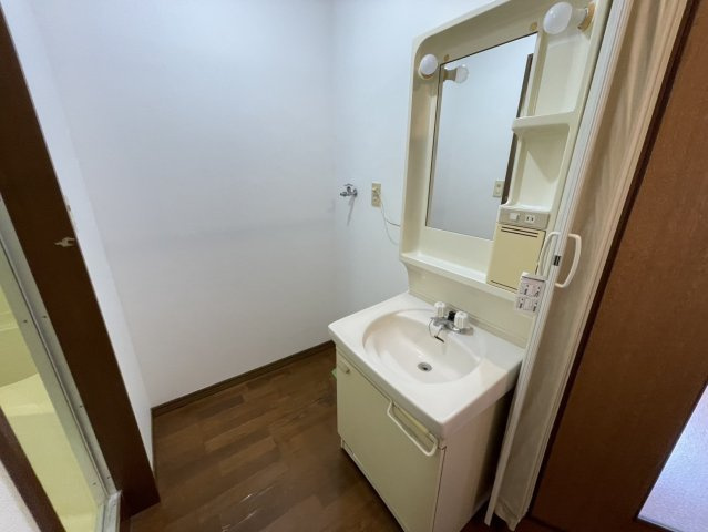 柳川市三橋町蒲船津のアパートの洗面所