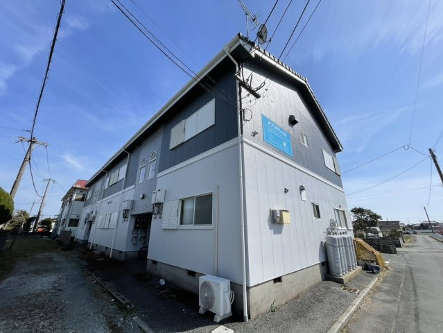 柳川市三橋町蒲船津のアパートの外観