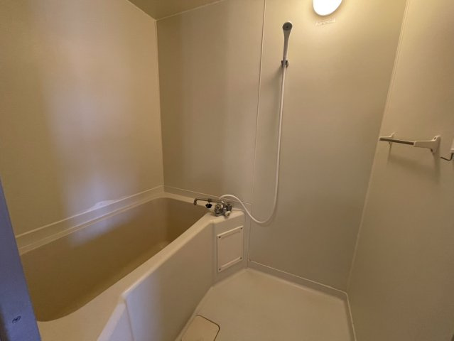 柳川市三橋町蒲船津のアパートの浴室