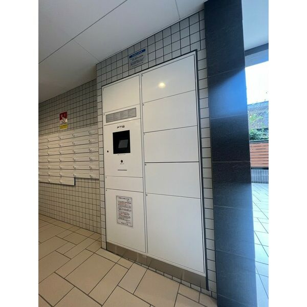 クレストタップ大曽根のロビー