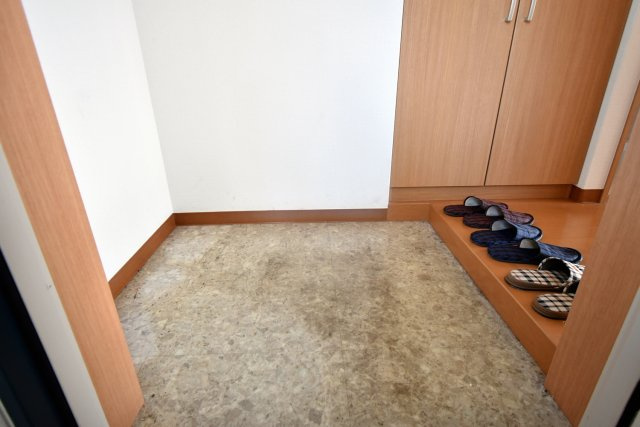 Sempre Vita 南甲子園の玄関