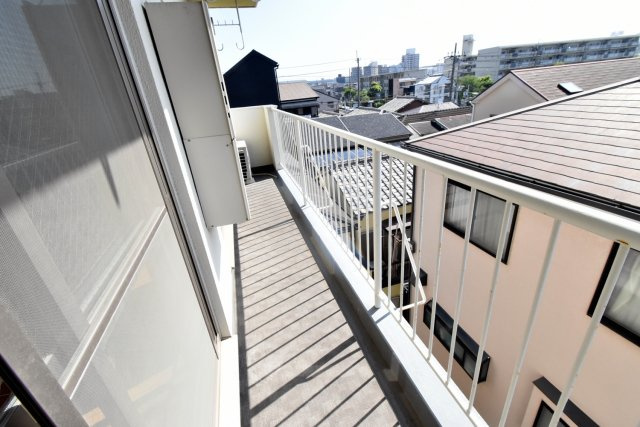 Sempre Vita 南甲子園のバルコニー