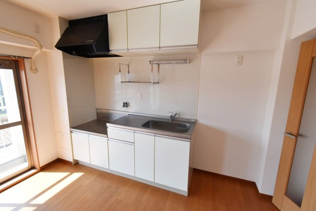 Sempre Vita 南甲子園のキッチン