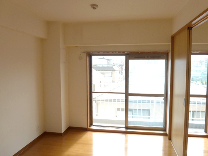 Sempre Vita 南甲子園の洋室|洋室２　5.8帖