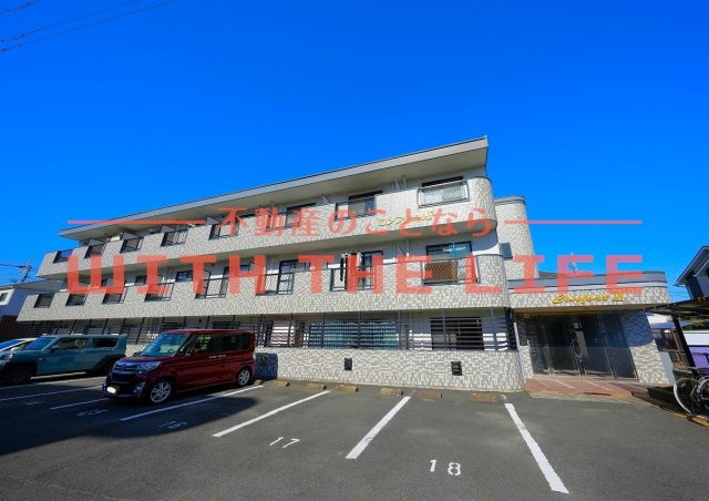 コンフォールⅢ【キャッシュバック賃貸】の外観|外観もきれいです