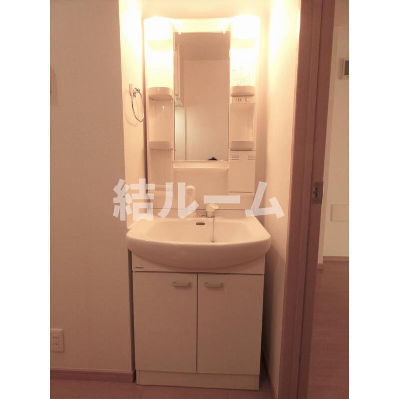 豊島区巣鴨５丁目の賃貸マンションの洗面所|別号室参考写真