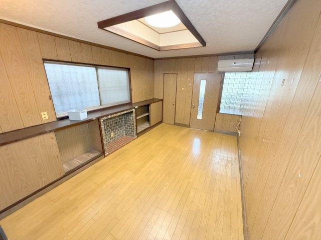 奈良市疋田戸建の居間・リビング