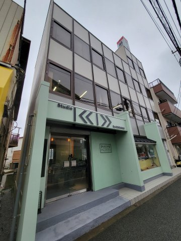 第一興産1号館の外観