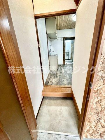 北条２丁目テラスハウスの玄関