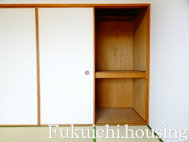 エヌエフ桜上水の収納